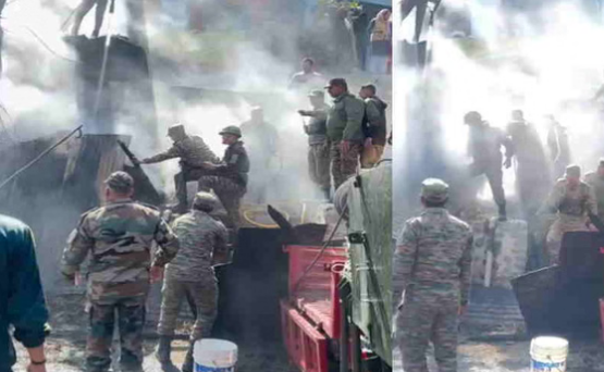 गौशाला में भीषण आग लगने से मचा हड़कंप, ‘आइबेक्स ब्रिगेड’ के जवानों ने लपटों पर पाया काबू