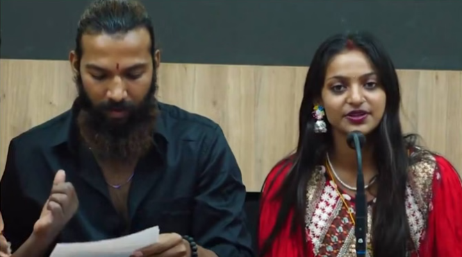 वायरल गर्ल मोनालिसा का बयान: हमारी शादी हिंदू रीति-रिवाज से हुई, इसे लव जिहाद न कहें