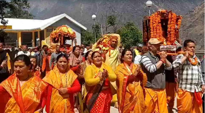 भगवान कुबेर और उद्धव की डोली