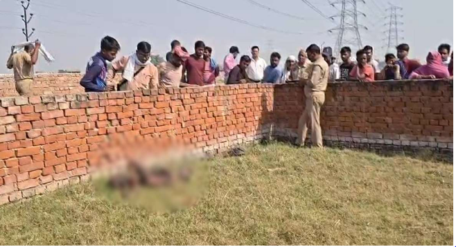 चंदौली: पानी की टंकी के पास मिली जली लाश, गांव में फैली दहशत