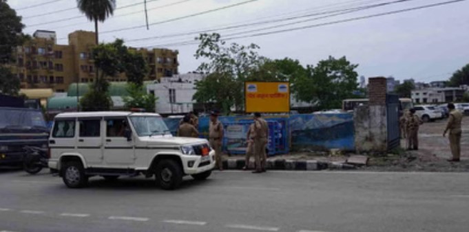 दोस्त को मनाने के लिए लगाए ‘गुमशुदगी’ के पोस्टर, मजाक पहुंचा पुलिस थाने तक
